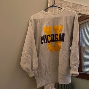 Michigan University Crewneck, Size Large